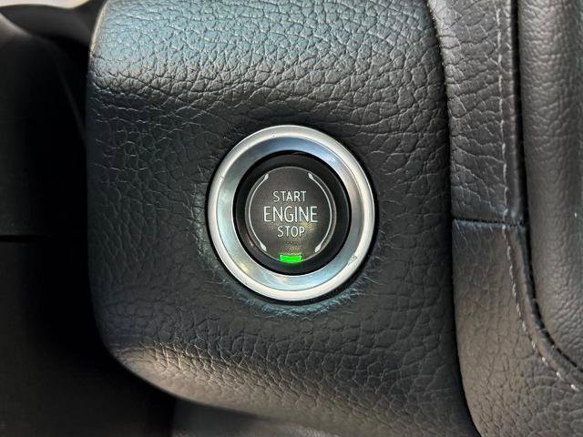 Used 2021 GMC Yukon Denali AWD/4WD image 23