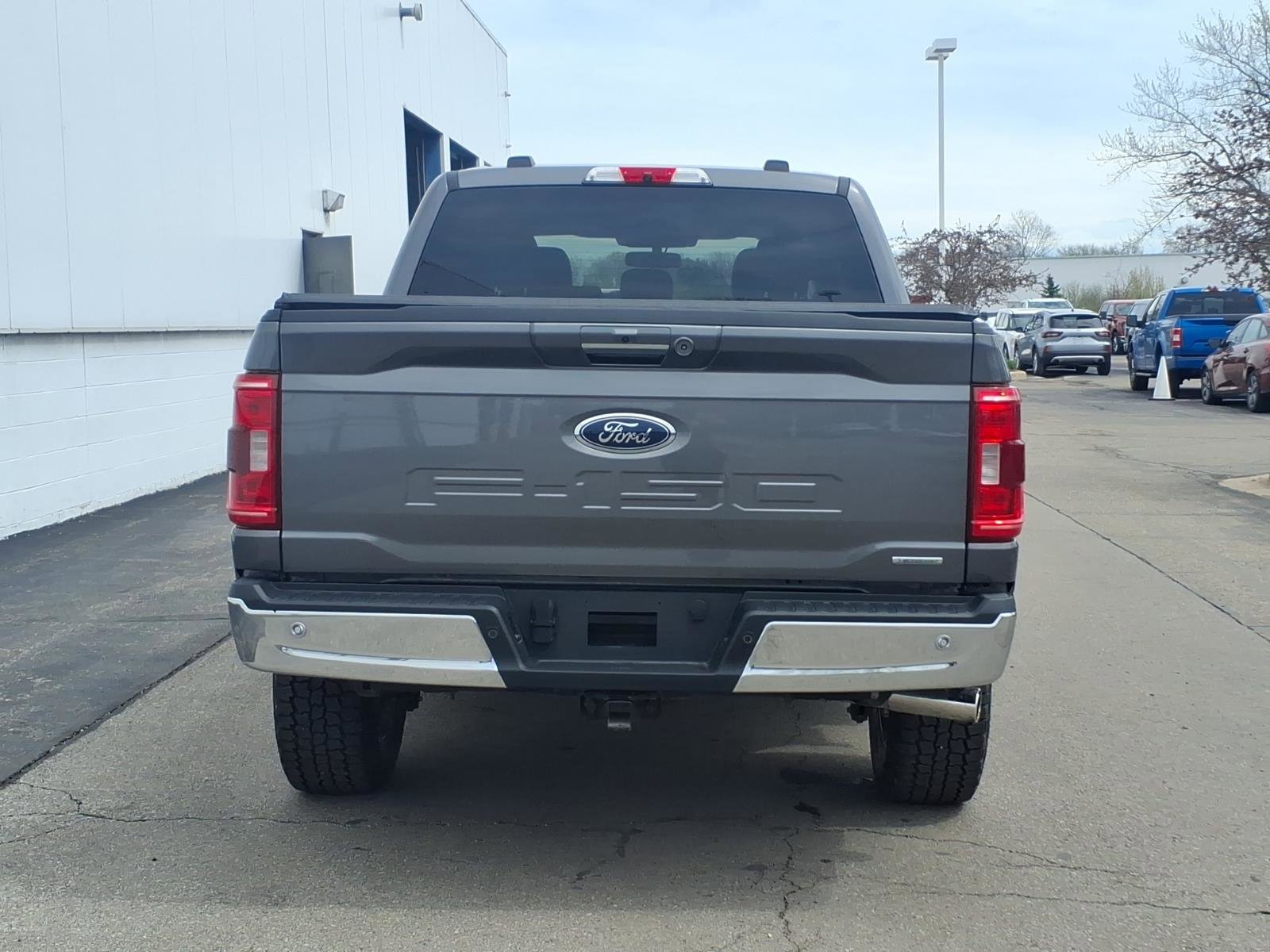 Certified 2022 Ford F150 XLT w/ Equipment Group 302A High AWD/4WD image 5
