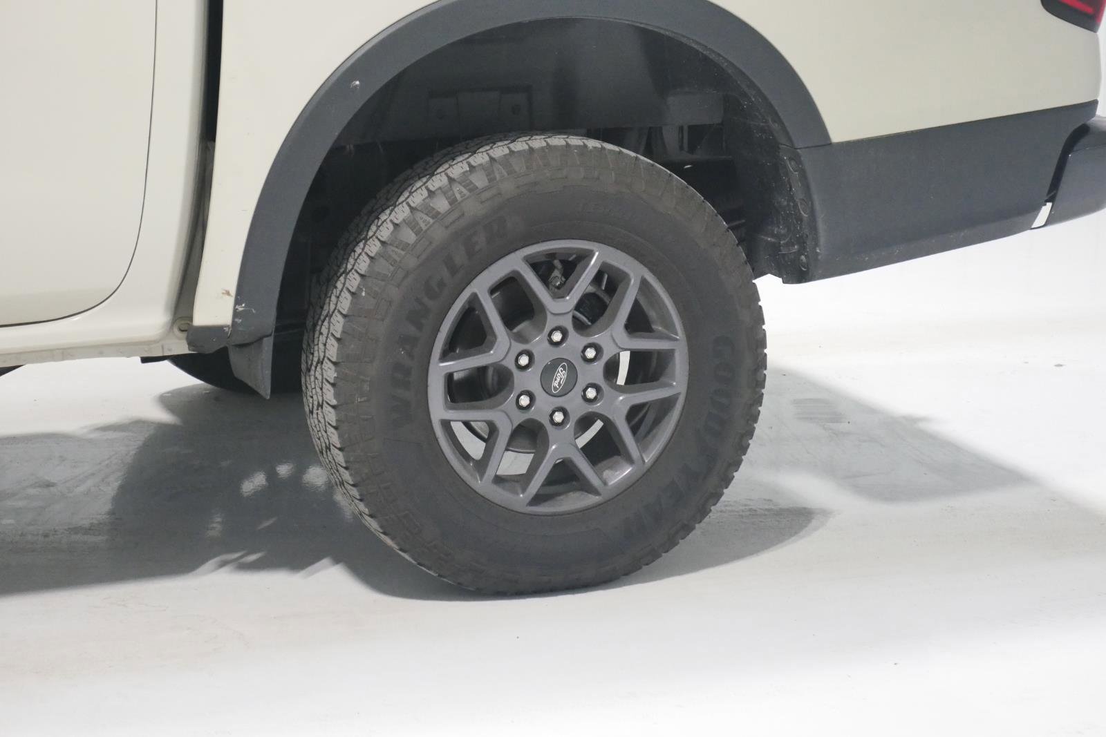 Certified 2025 Ford Ranger XLT w/ Equipment Group 301A High image 27