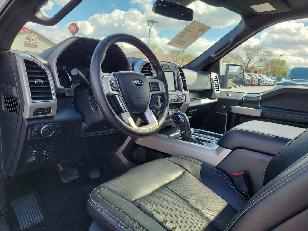 Certified 2019 Ford F150 Lariat w/ Equipment Group 502A Luxury image 21