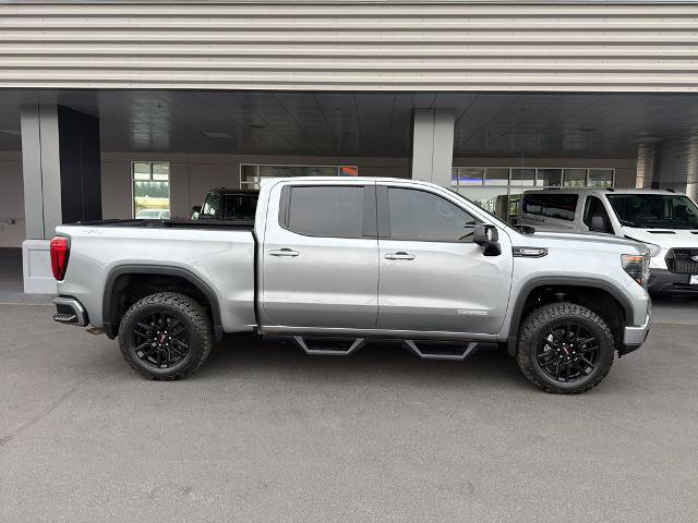 Used 2025 GMC Sierra 1500 Elevation w/ Elevation Premium Package AWD/4WD image 10