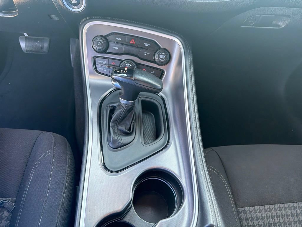 Used 2020 Dodge Challenger SXT w/ Blacktop Package RWD image 29