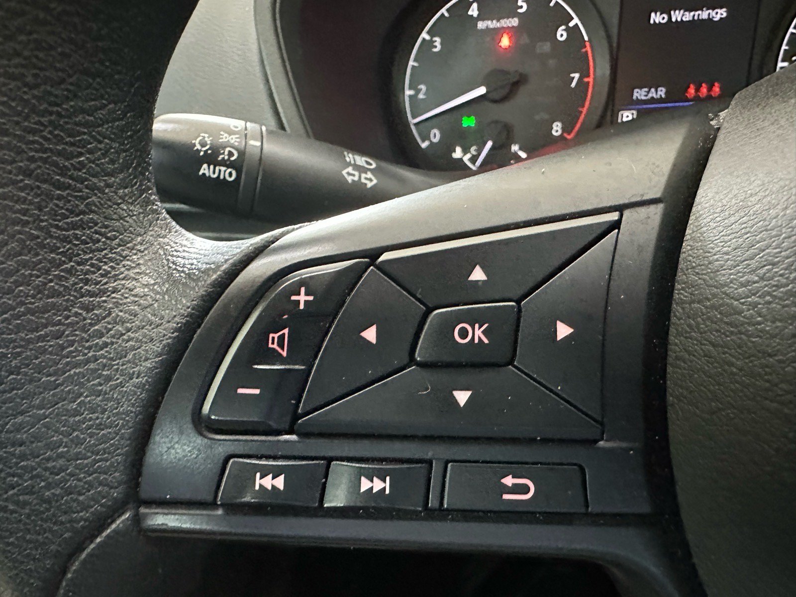 Used 2023 Nissan Altima 2.5 S FWD image 31