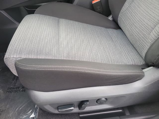 Used 2023 Nissan Rogue SV image 21