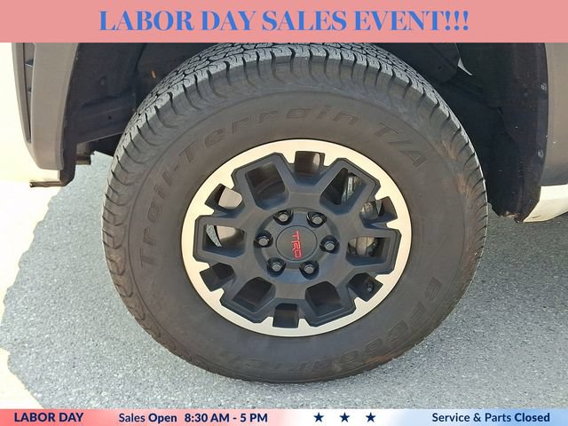 Used 2024 Toyota Tacoma TRD Off-Road w/ TRD Off Road Upgrade Package AWD/4WD image 28