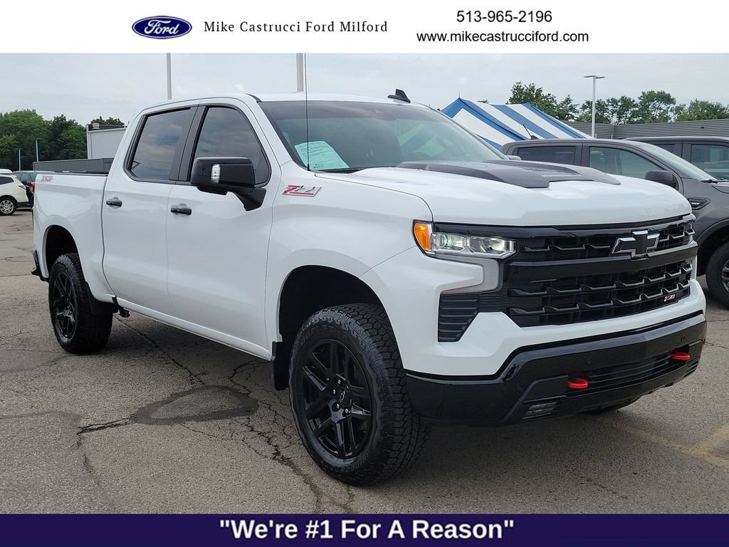 Used 2026 Chevrolet Silverado 1500 LT Trail Boss w/ LT Trail Boss Premium Package AWD/4WD image 7