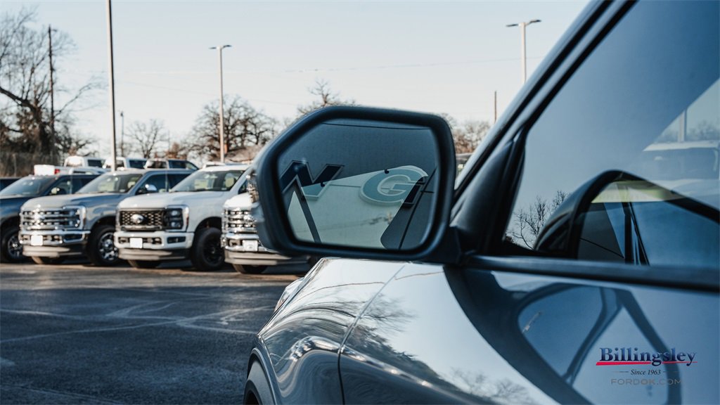 Certified 2021 Ford Explorer Limited w/ Equipment Group 301A image 7