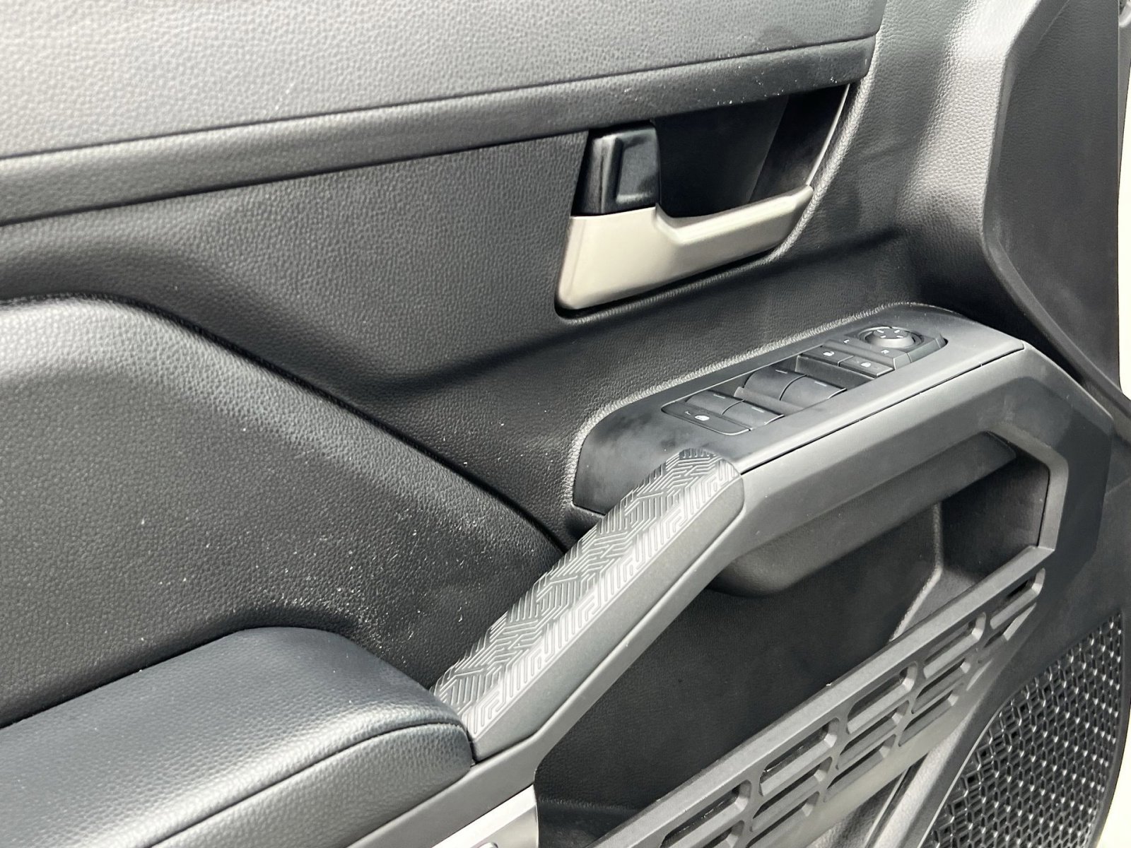 Used 2024 Toyota Tacoma TRD Sport image 15