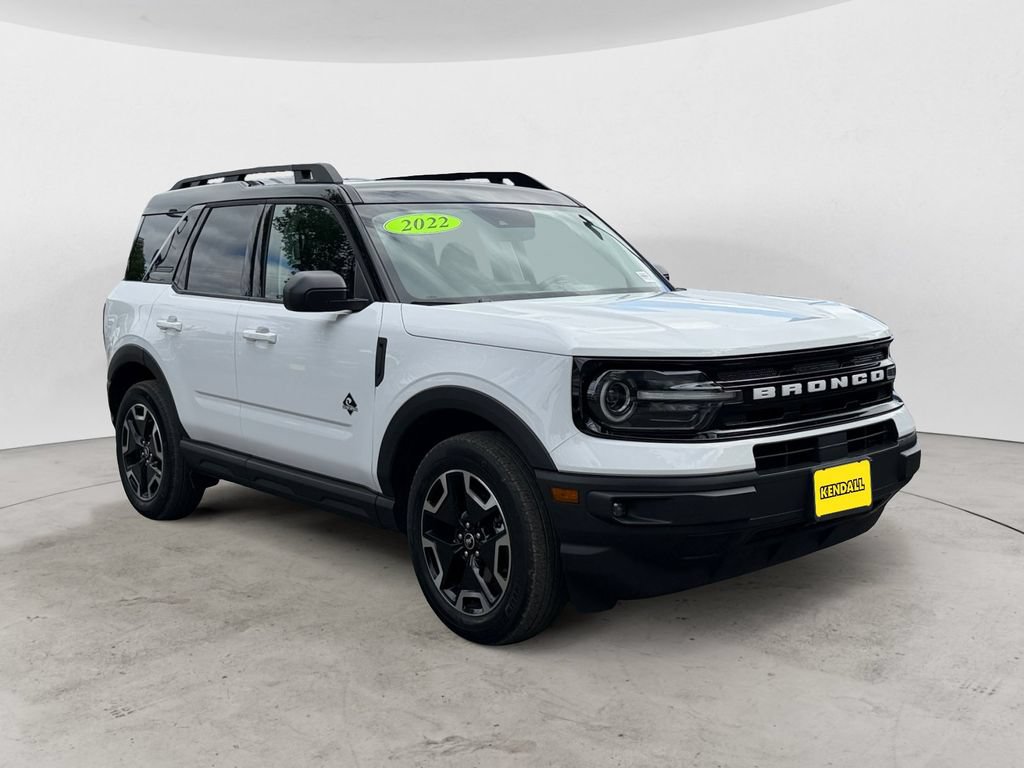 Certified 2022 Ford Bronco Sport Outer Banks w/ Tech Package AWD/4WD image 7