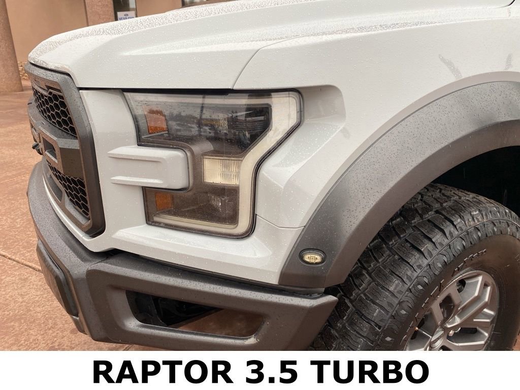 Certified 2017 Ford F150 Raptor w/ Equipment Group 802A Luxury image 3
