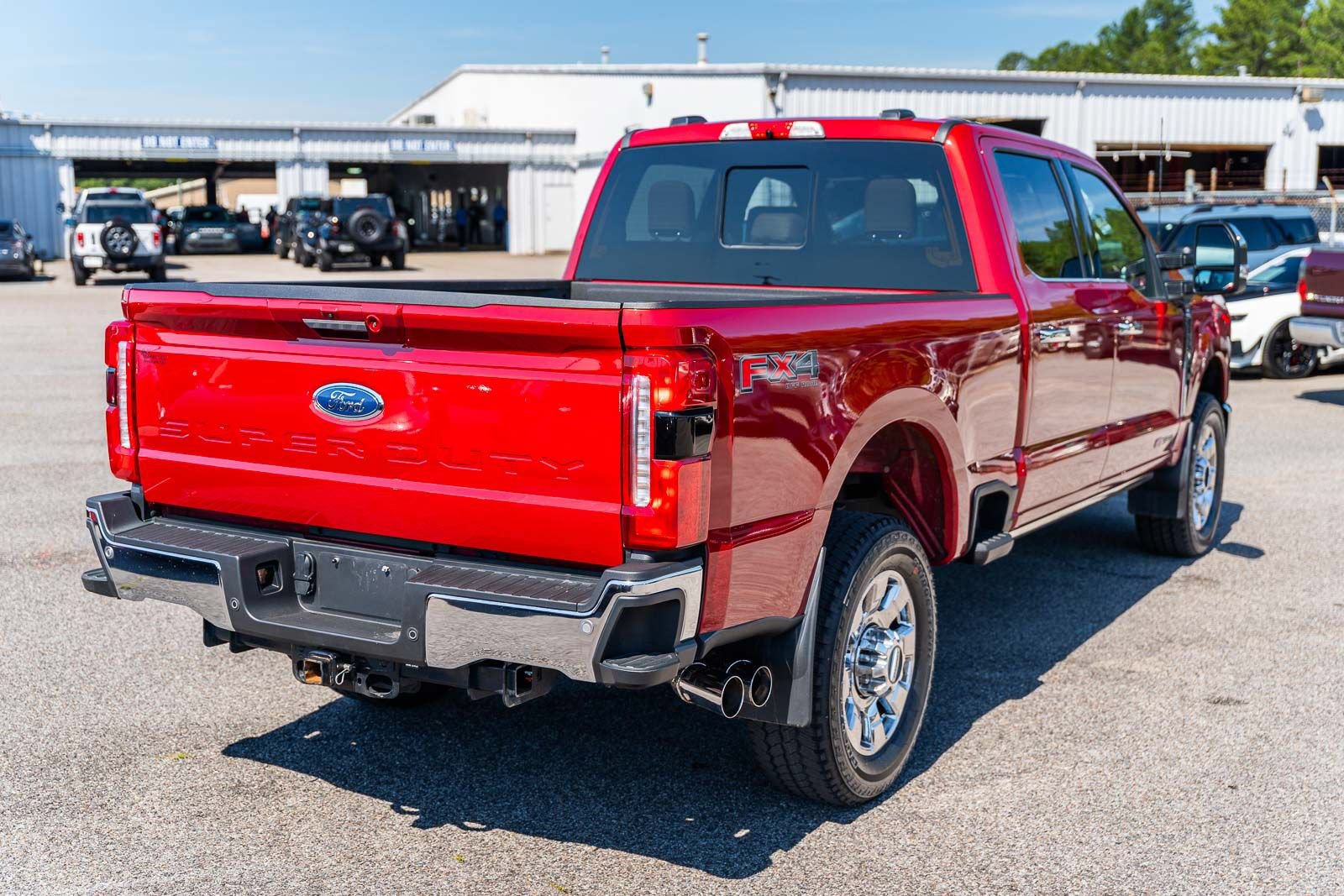 Certified 2024 Ford F350 Lariat w/ Lariat Ultimate Package AWD/4WD image 7