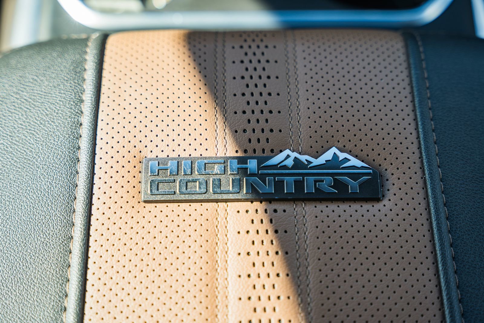 Used 2024 Chevrolet Silverado 3500 High Country w/ High Country Premium Package image 43