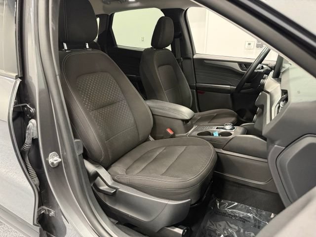 Certified 2024 Ford Escape Active AWD/4WD image 37