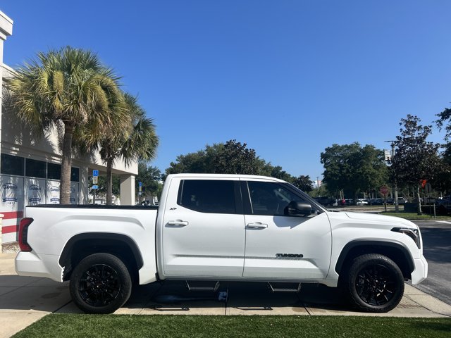 Used 2025 Toyota Tundra SR5 w/ SR5 Premium Package AWD/4WD image 3