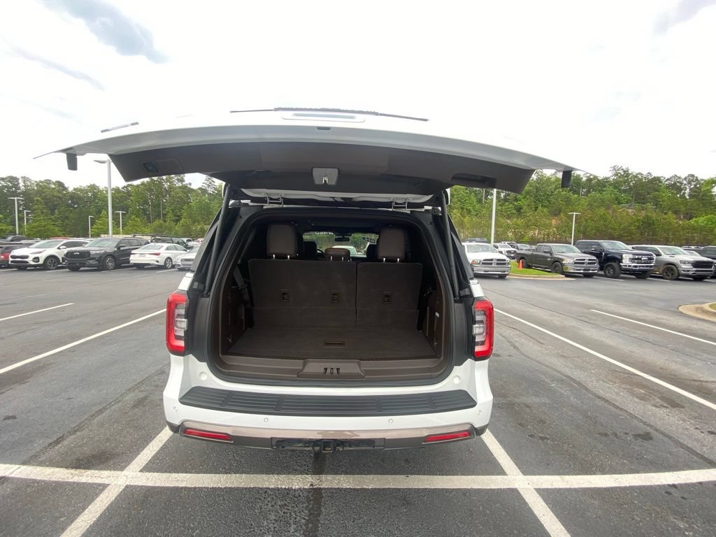 Certified 2024 Ford Expedition King Ranch RWD image 28
