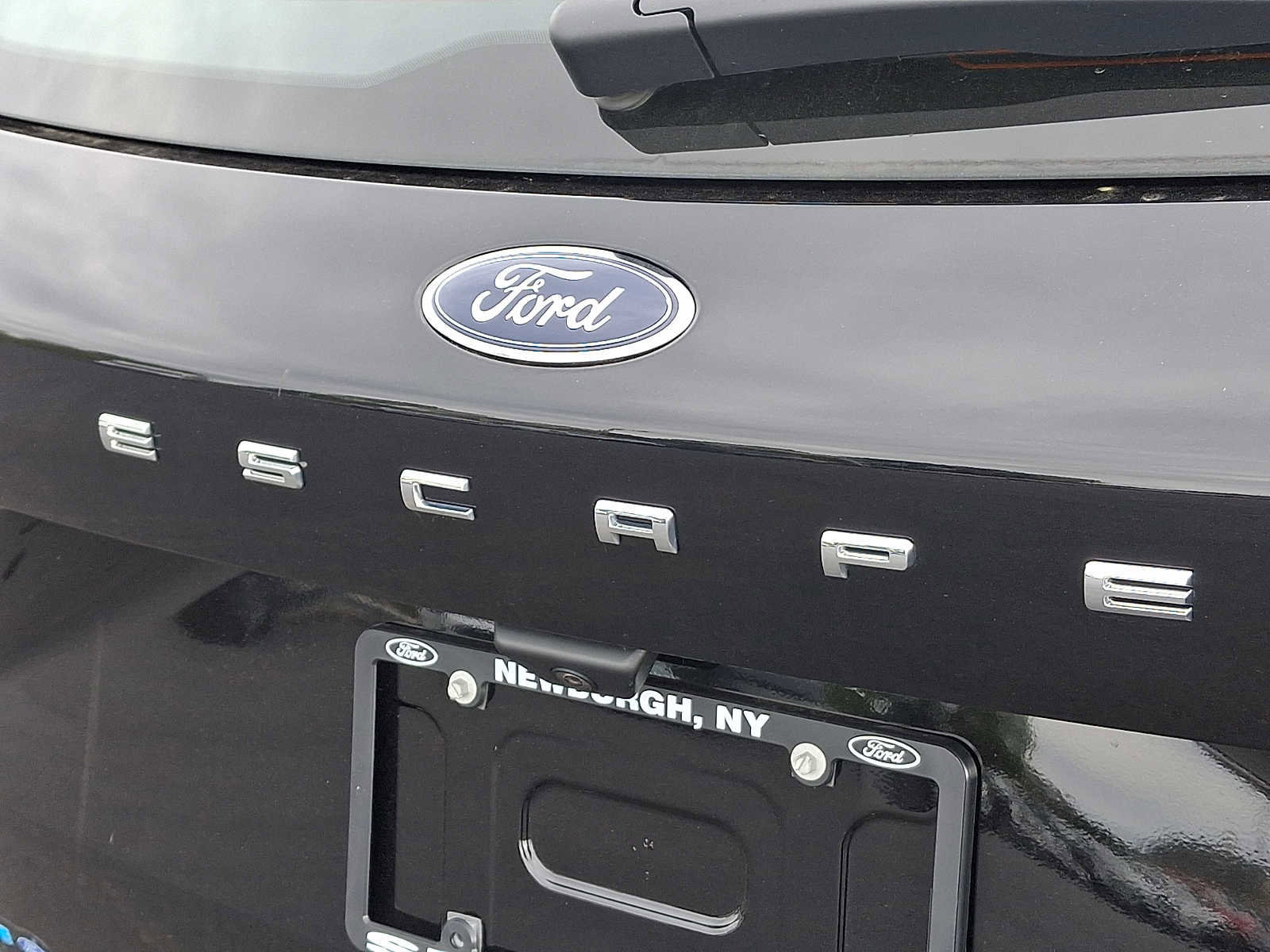 Certified 2022 Ford Escape S image 27