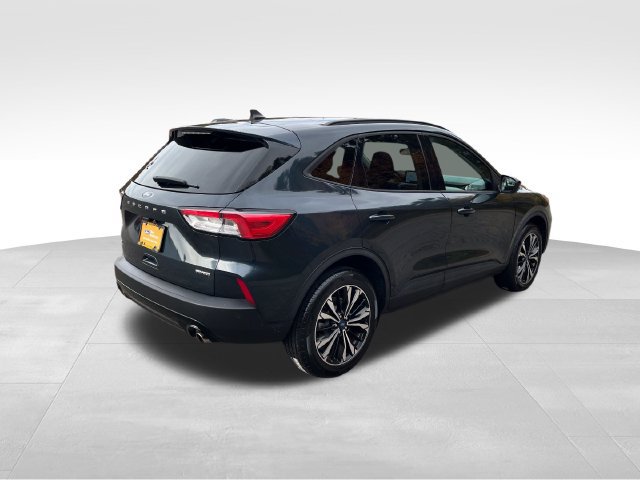 Certified 2022 Ford Escape SE w/ SE Sport Appearance Package AWD/4WD image 8