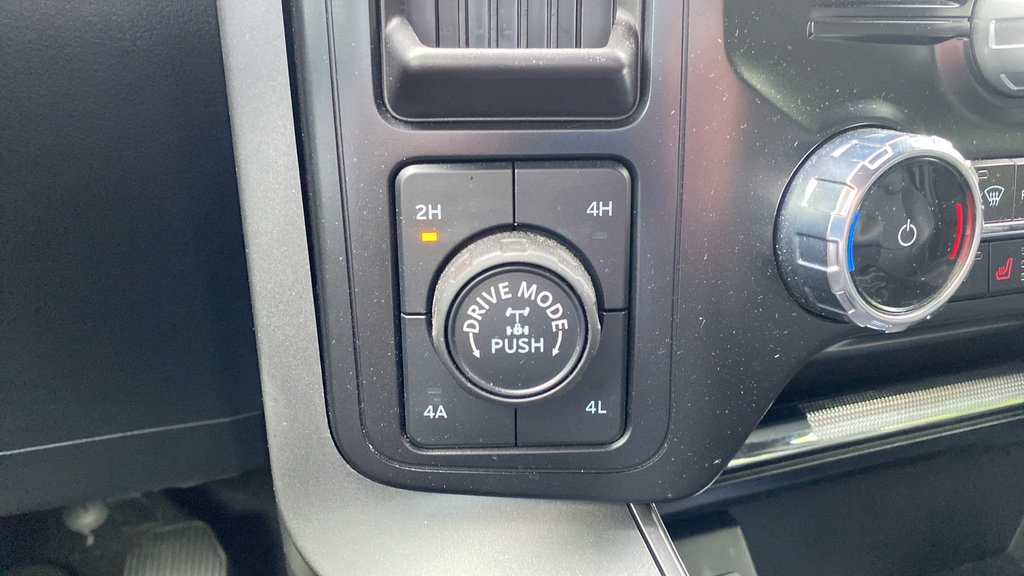 Certified 2024 Ford F150 Lariat AWD/4WD image 35
