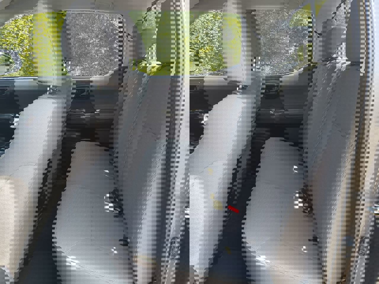 Used 2018 Toyota Tacoma SR w/ SR Convenience Package image 12