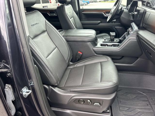 Used 2023 GMC Sierra 1500 Denali AWD/4WD image 27