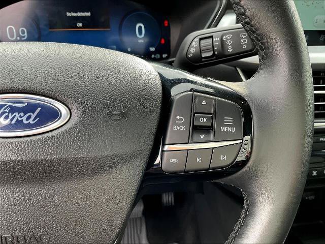 Certified 2025 Ford Escape Platinum AWD/4WD image 14