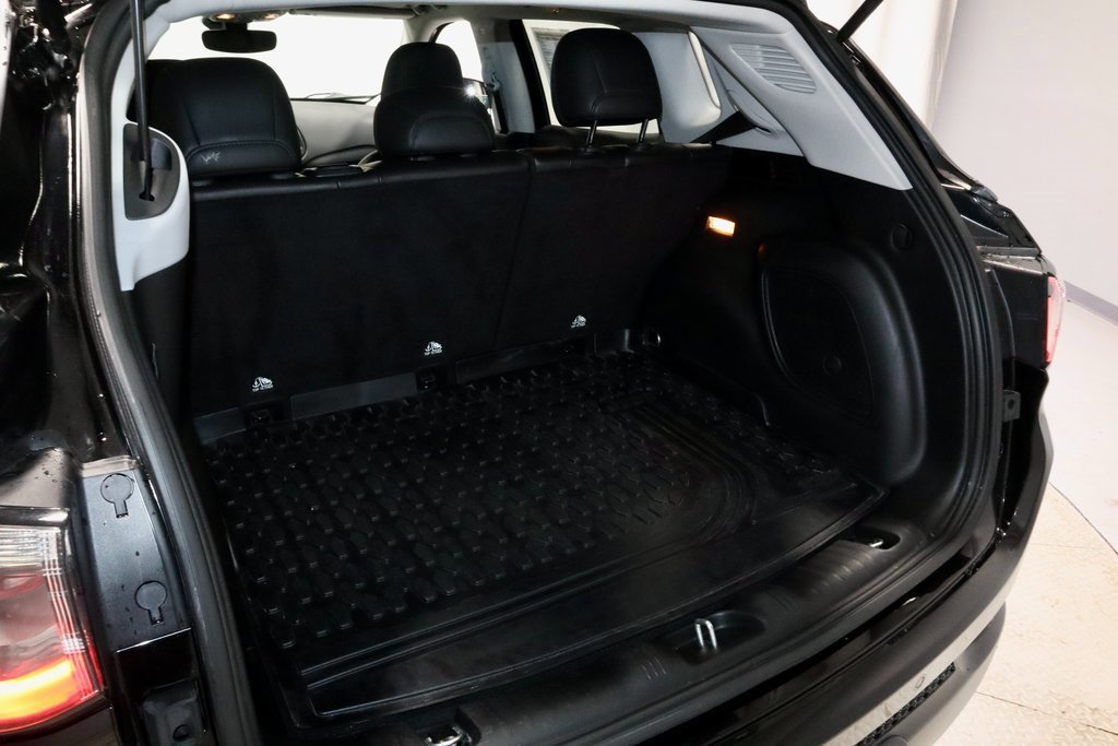 Used 2021 Jeep Compass Trailhawk w/ Sun and Sound Group image 13