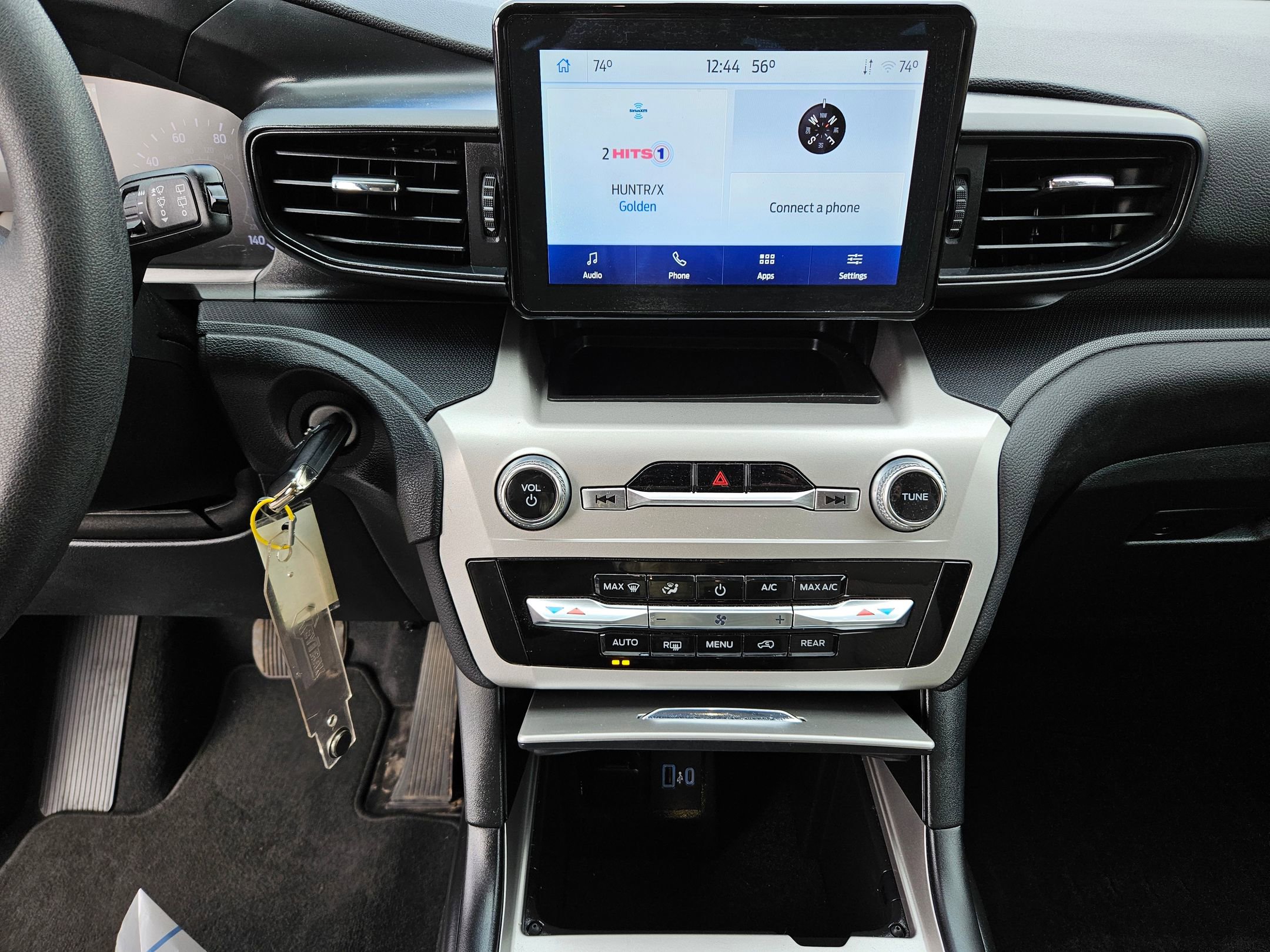 Certified 2022 Ford Explorer 4WD image 14