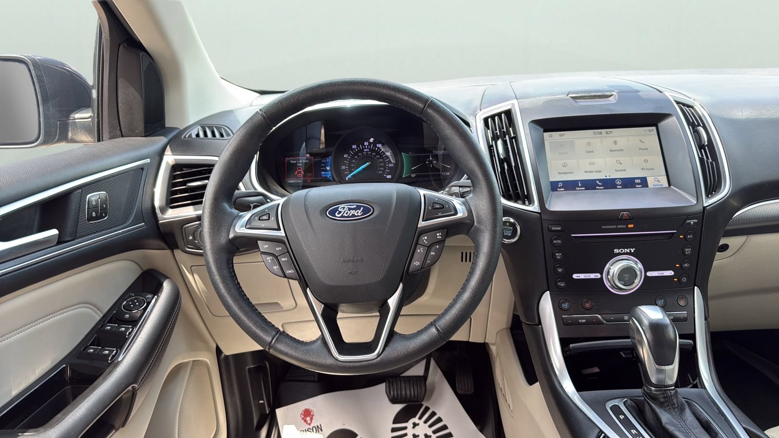 Certified 2018 Ford Edge Titanium w/ Equipment Group 301A FWD image 11