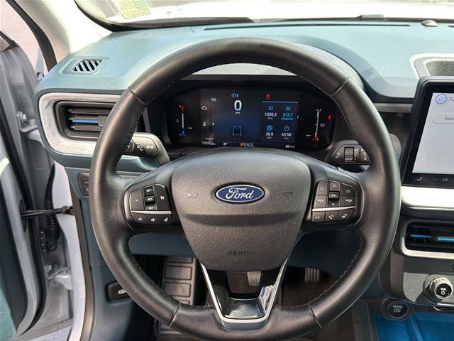 Certified 2025 Ford Maverick XLT w/ Equipment Group 301A AWD/4WD image 18