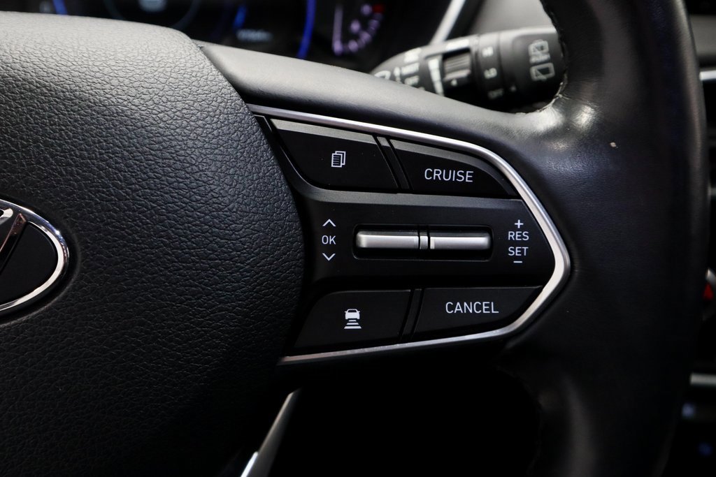 Used 2020 Hyundai Santa Fe Limited image 33