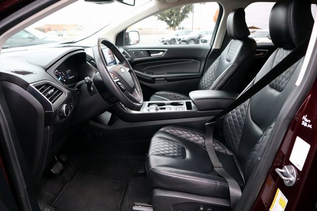 Certified 2024 Ford Edge Titanium image 30