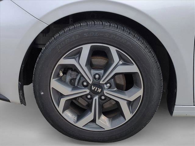 Used 2020 Kia Forte LXS image 15