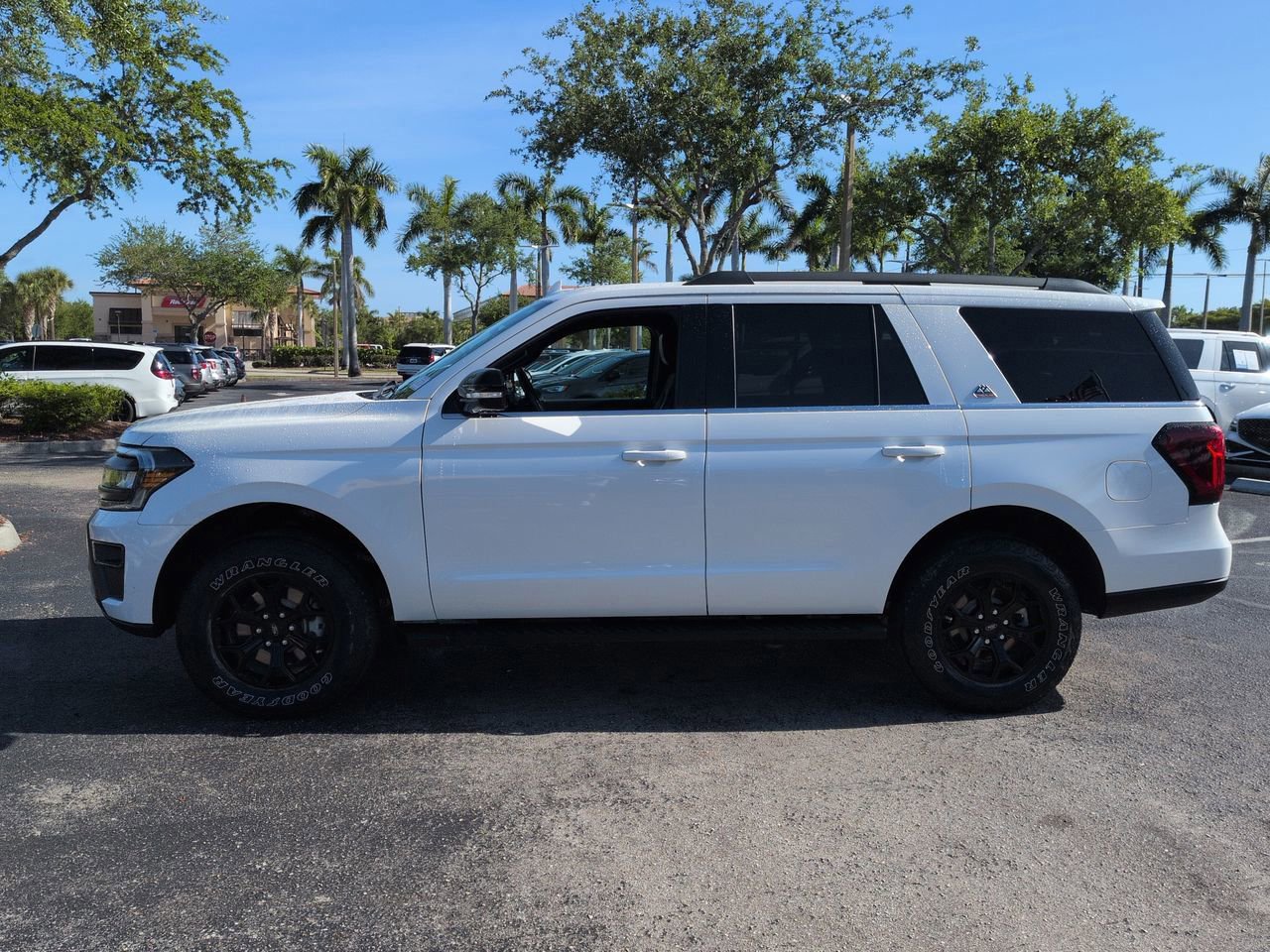 Certified 2023 Ford Expedition Timberline image 2