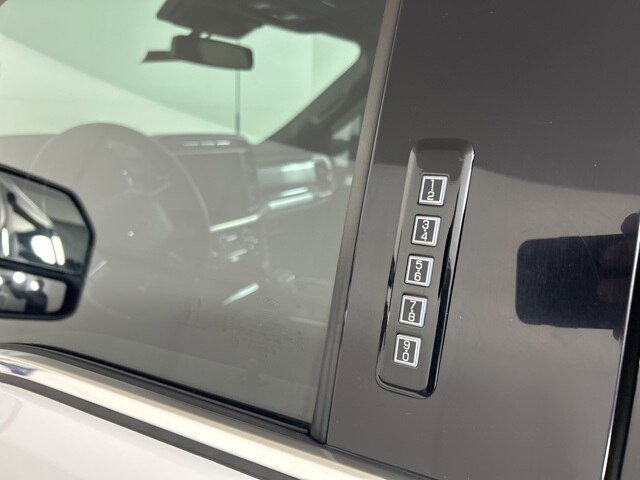 Certified 2022 Ford F150 Lariat AWD/4WD image 10