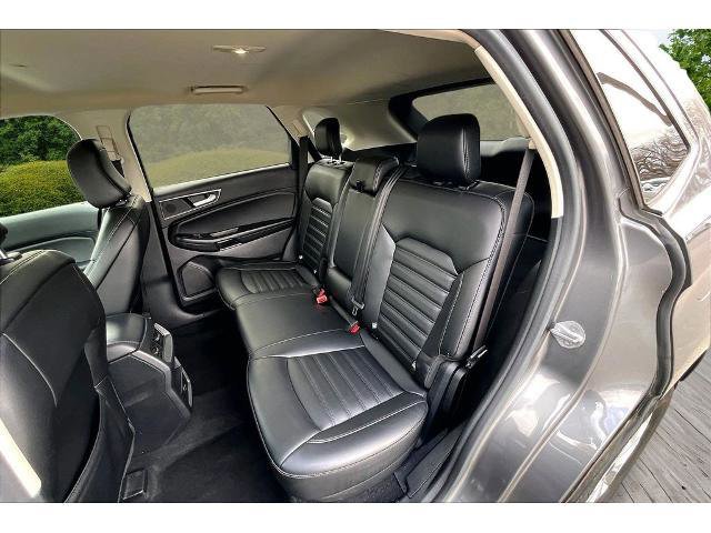 Certified 2022 Ford Edge SEL image 21
