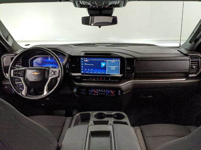 Used 2023 Chevrolet Silverado 1500 LT AWD/4WD image 7