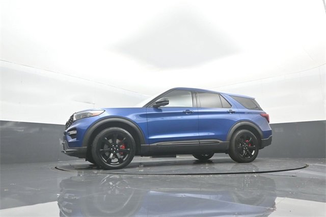 Certified 2022 Ford Explorer ST w/ Equipment Group 401A image 34