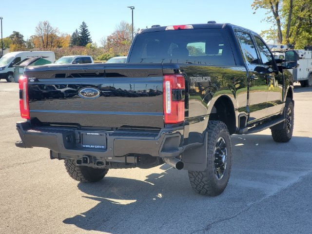 Certified 2025 Ford F250 Lariat w/ Tremor Off-Road Package AWD/4WD image 3