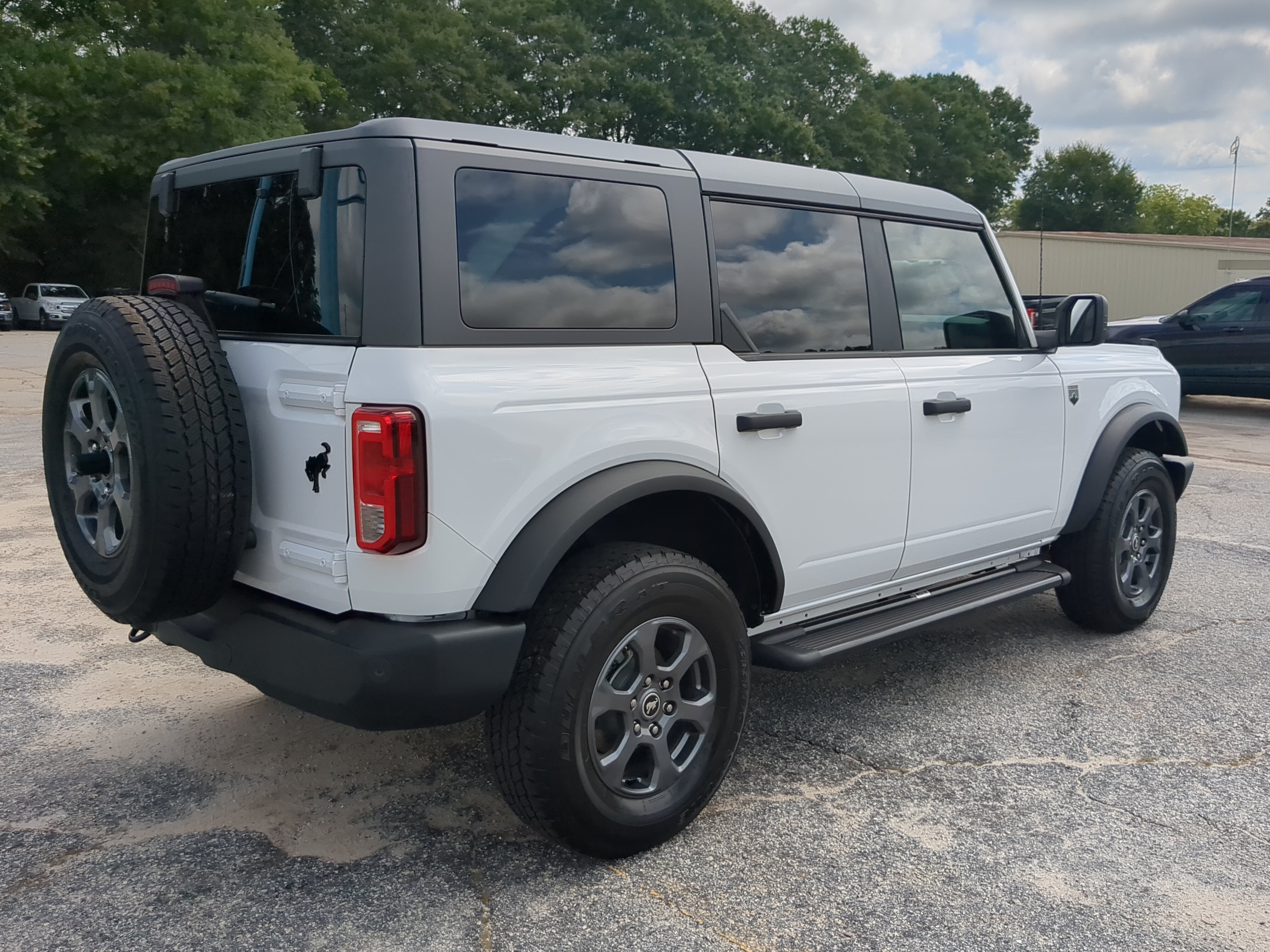 Certified 2024 Ford Bronco Big Bend AWD/4WD image 3
