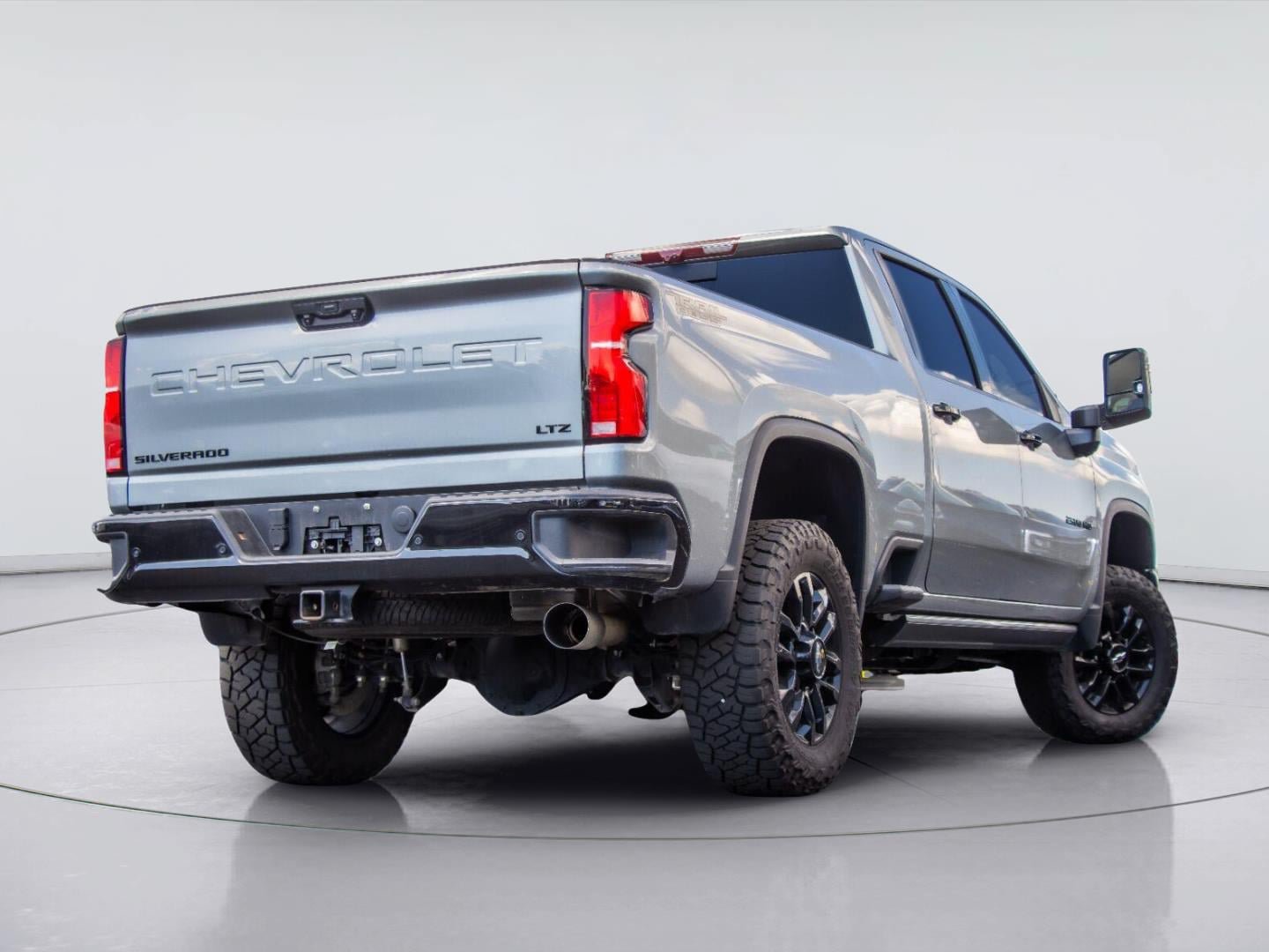 Used 2026 Chevrolet Silverado 2500 LTZ w/ Trail Boss Package AWD/4WD image 4