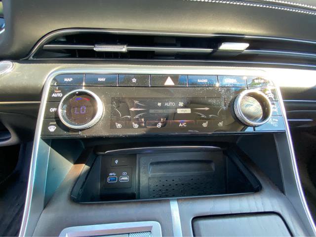 Used 2024 Genesis GV80 3.5T w/ Prestige Package AWD/4WD image 33