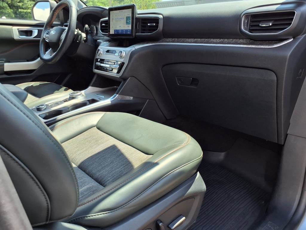 Certified 2022 Ford Explorer Timberline image 10