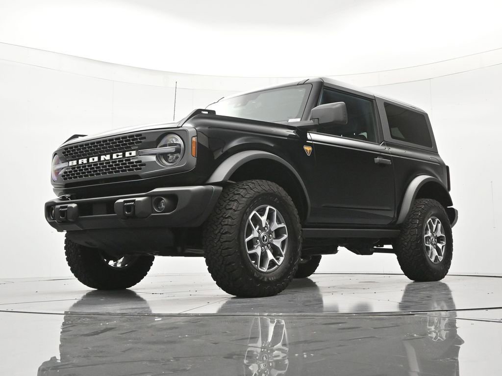 Certified 2025 Ford Bronco Badlands AWD/4WD image 33