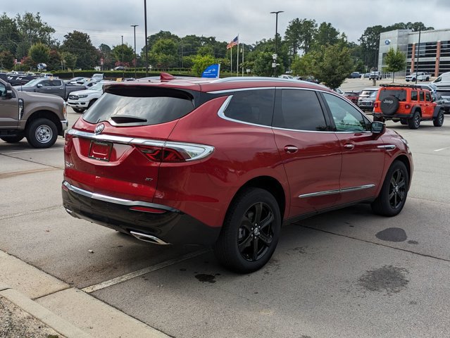 Used 2024 Buick Enclave Essence w/ Experience Buick Package image 6