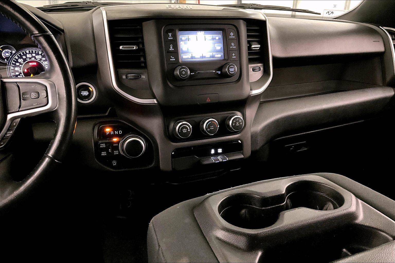 Used 2021 RAM 1500 Big Horn image 8