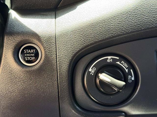 Used 2023 Nissan Frontier PRO-4X w/ Pro Convenience Package AWD/4WD image 26