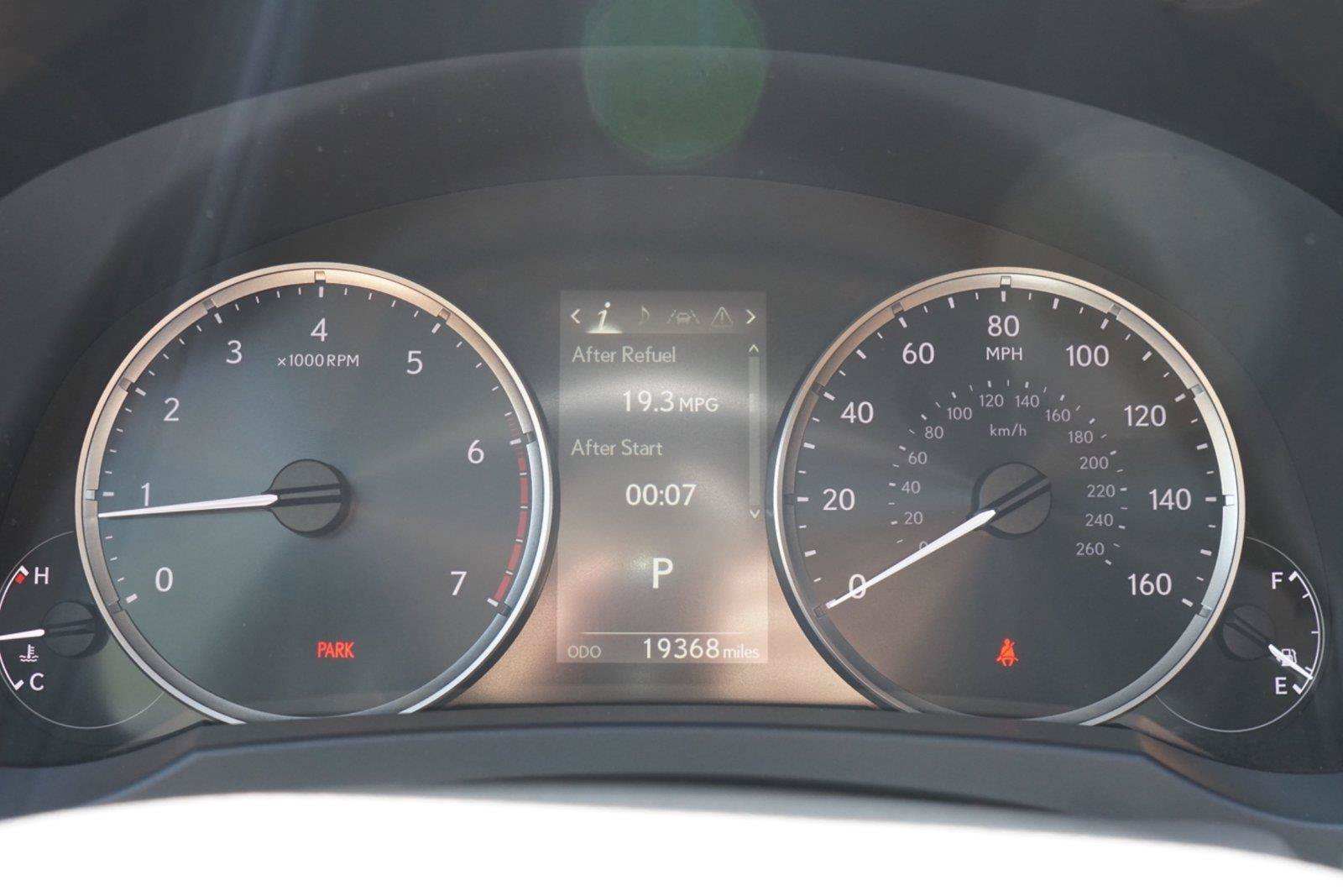 Used 2025 Lexus IS 300 w/ Premium Package RWD image 18