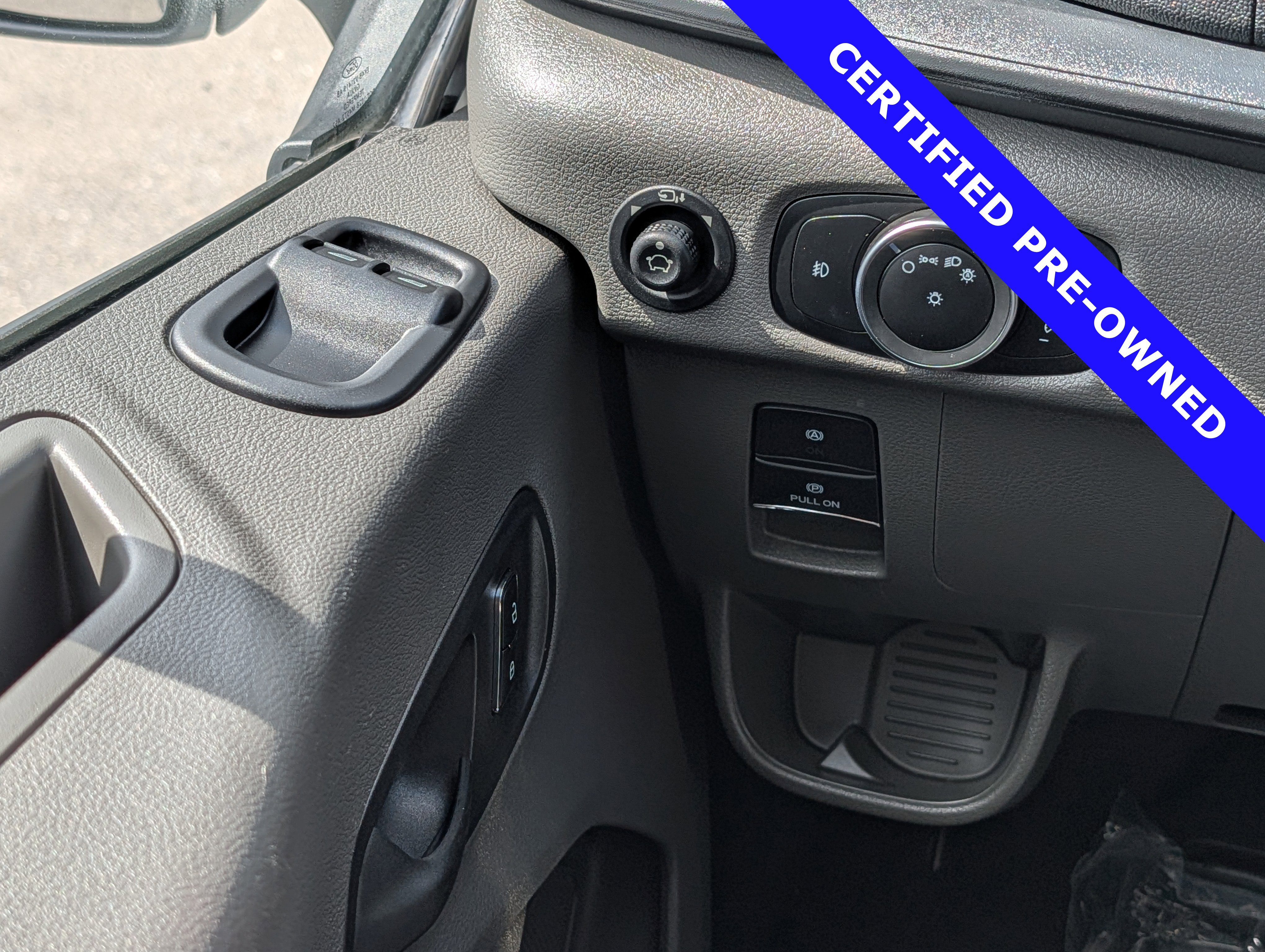 Certified 2025 Ford Transit 350 XLT RWD image 21