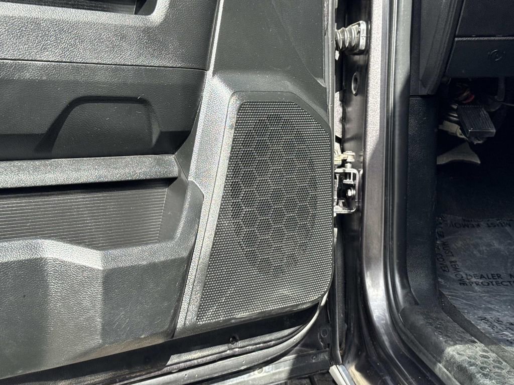 Used 2018 RAM 1500 Laramie w/ Convenience Group image 19