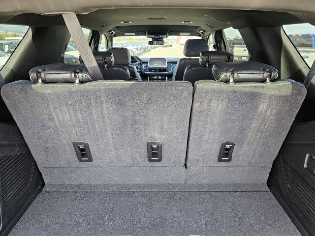 Used 2024 Chevrolet Tahoe Premier AWD/4WD image 16